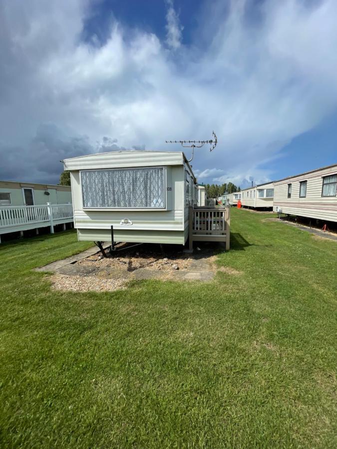 Tessas Caravan Breaks Chapel Saint Leonards Buitenkant foto